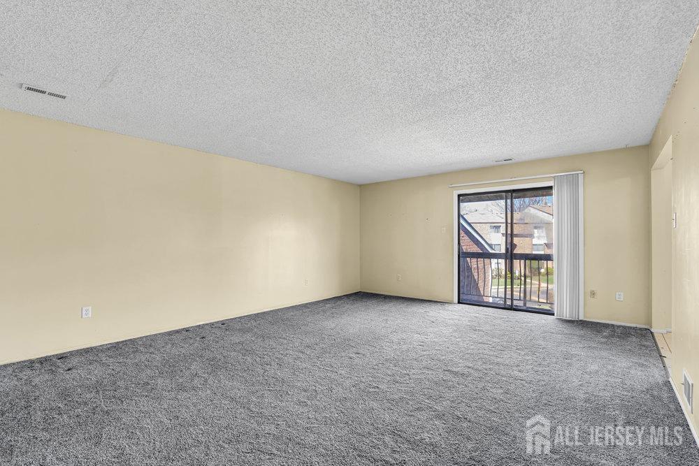 1613 Edison Glen Terrace, Edison, New Jersey image 6