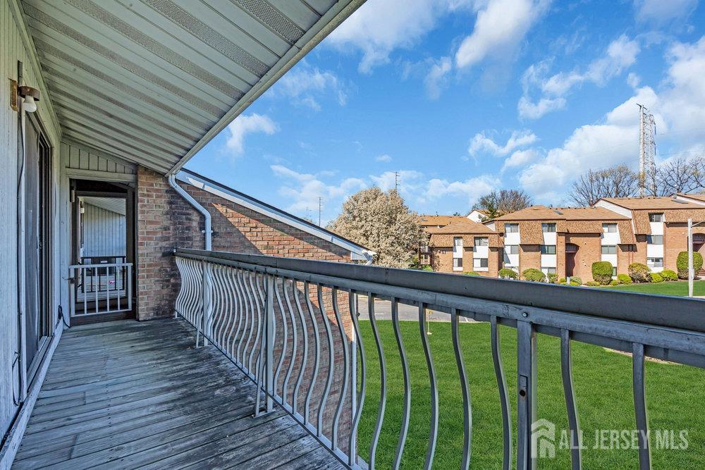 1613 Edison Glen Terrace, Edison, New Jersey image 17