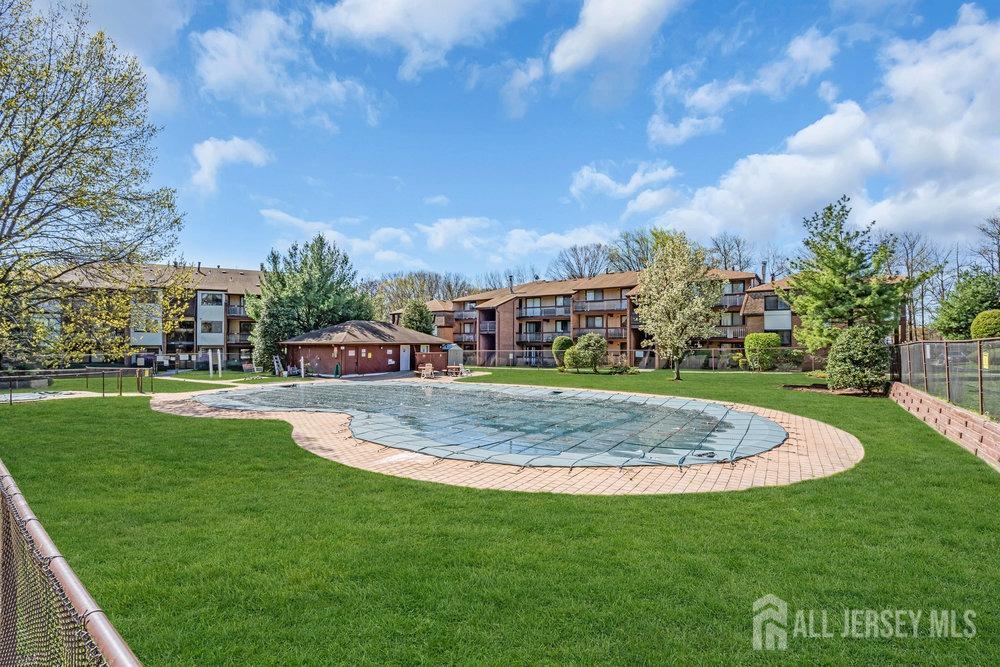 1613 Edison Glen Terrace, Edison, New Jersey image 18