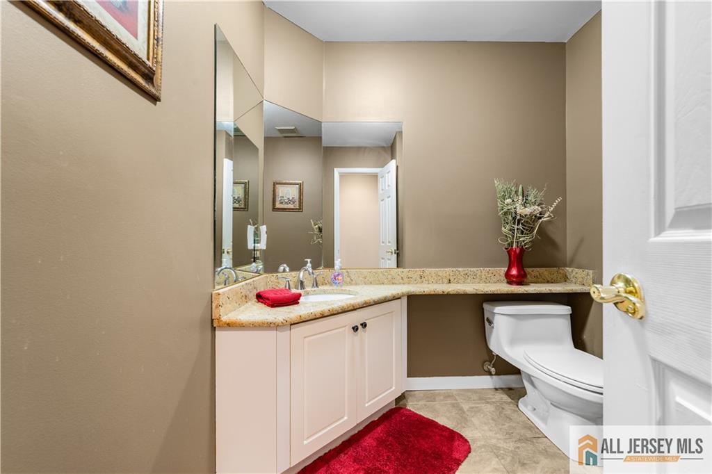 Monroe, New Jersey, 08831, United States, 5 Bedrooms Bedrooms, ,4 BathroomsBathrooms,Residential,Active,2041455