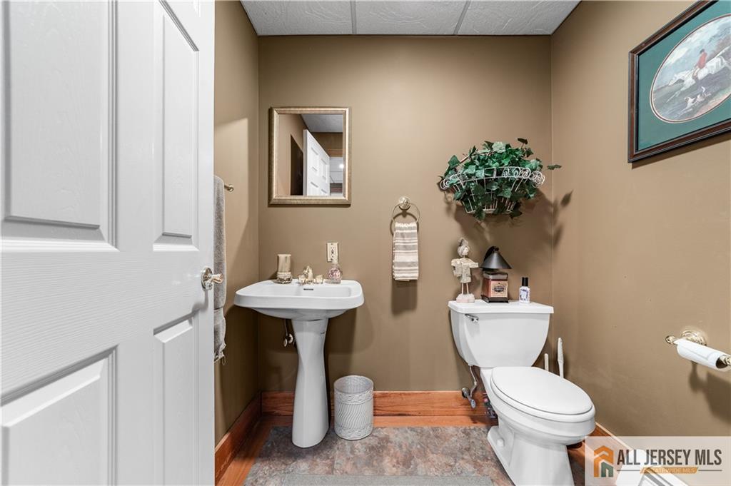 Monroe, New Jersey, 08831, United States, 5 Bedrooms Bedrooms, ,4 BathroomsBathrooms,Residential,Active,2041455