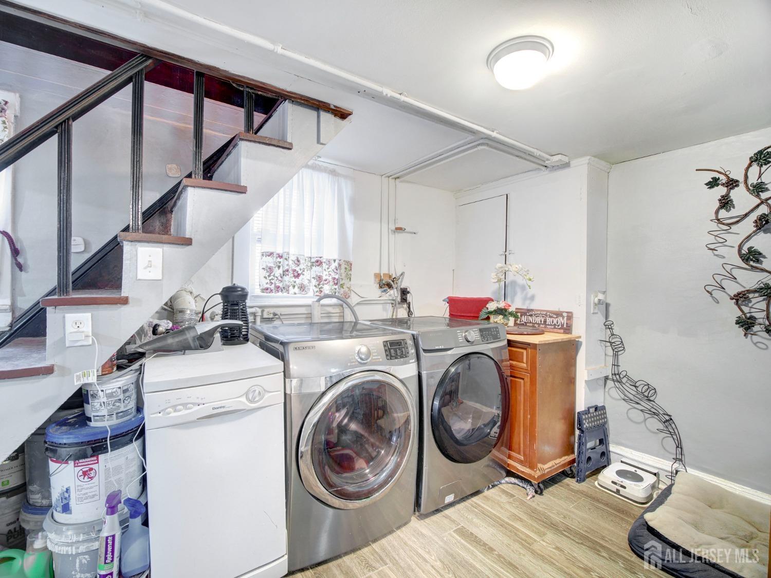 381 Keene Street, Perth Amboy, New Jersey image 8