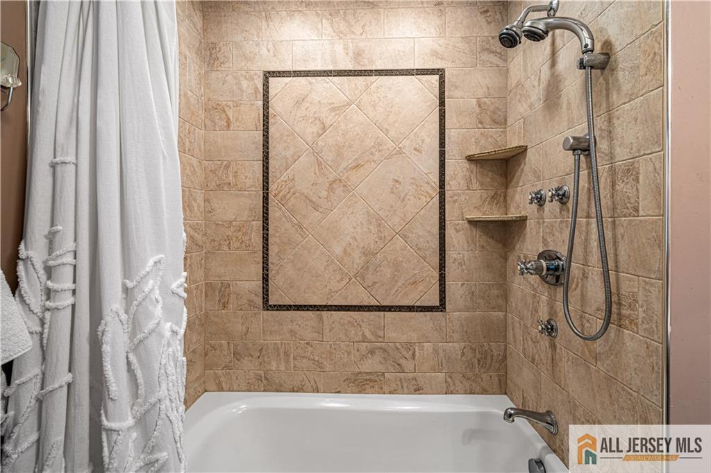 57 Patton Drive, East Brunswick, New Jersey image 33