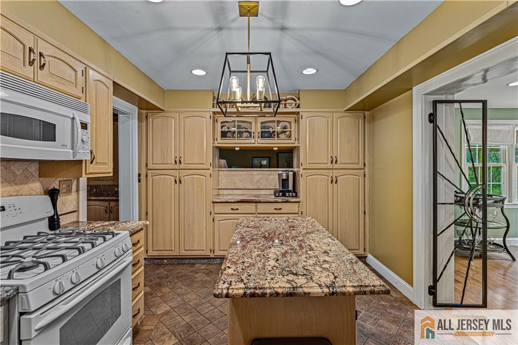 57 Patton Drive, East Brunswick, New Jersey image 27