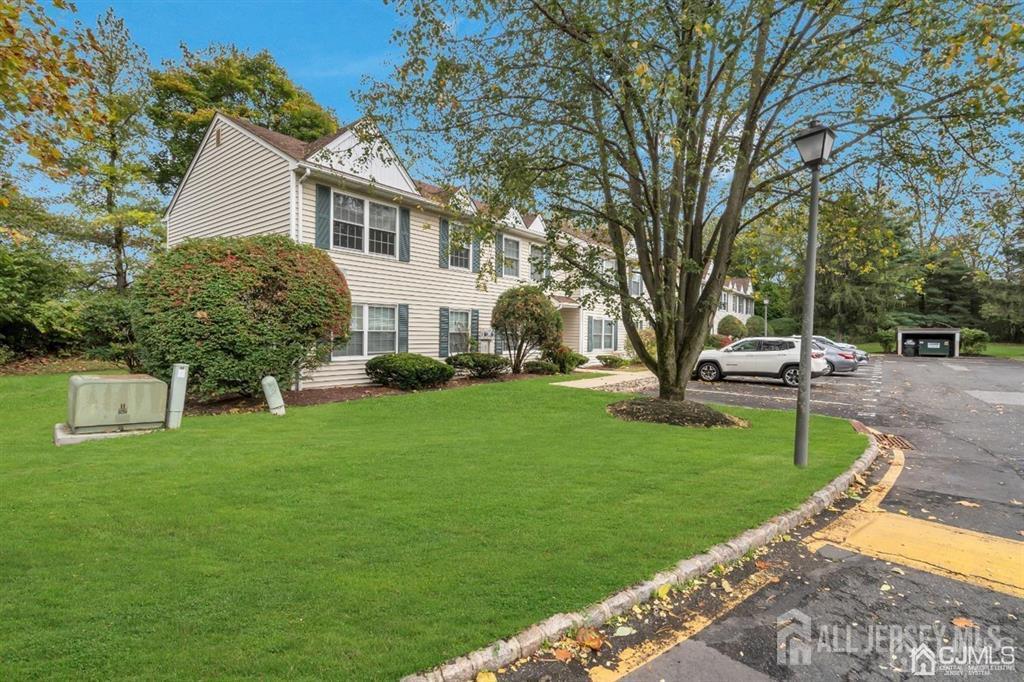 31 Hanover Square, Middlesex, New Jersey image 3