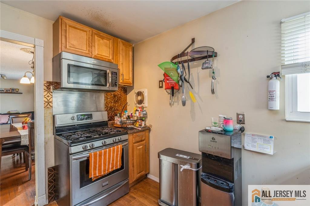 116 7th Street, Port Reading, New Jersey image 16