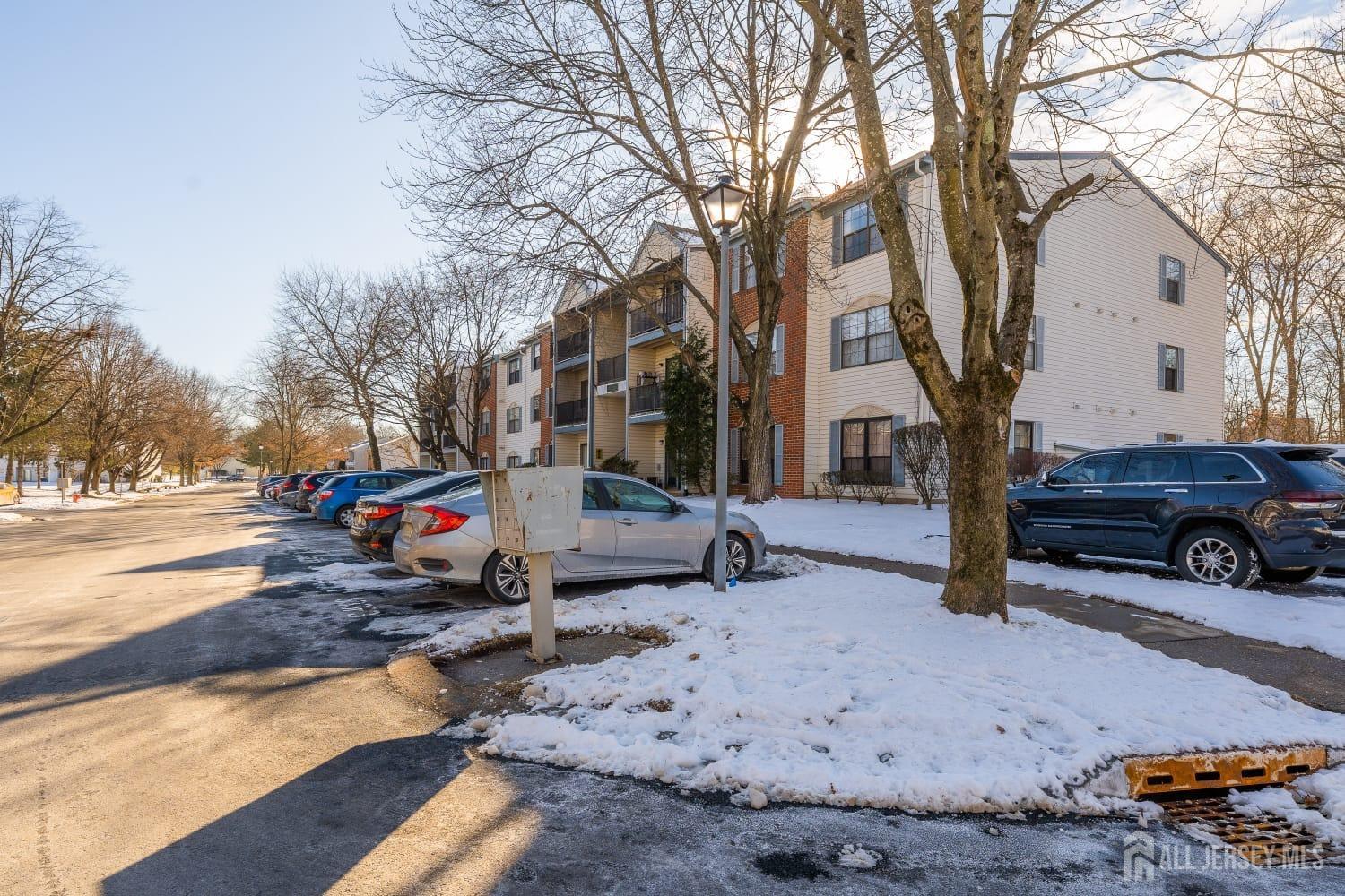 307 Hampshire Court #307, Piscataway, New Jersey image 7