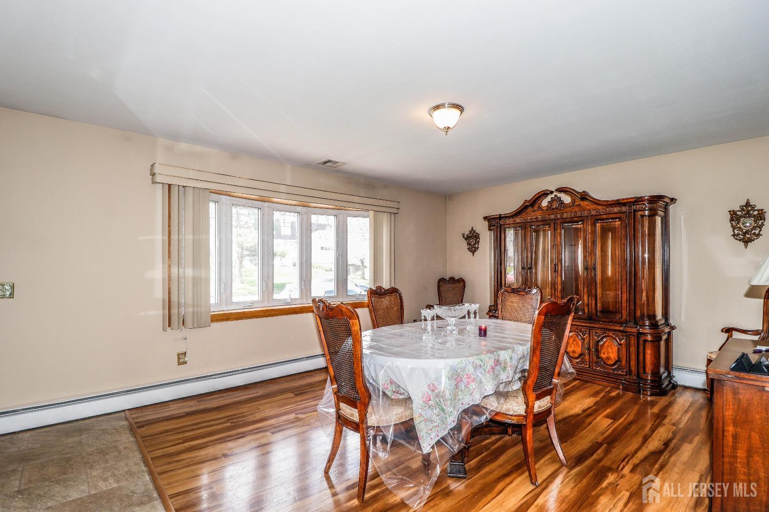 76 Kimberly Road, Colonia, New Jersey image 5