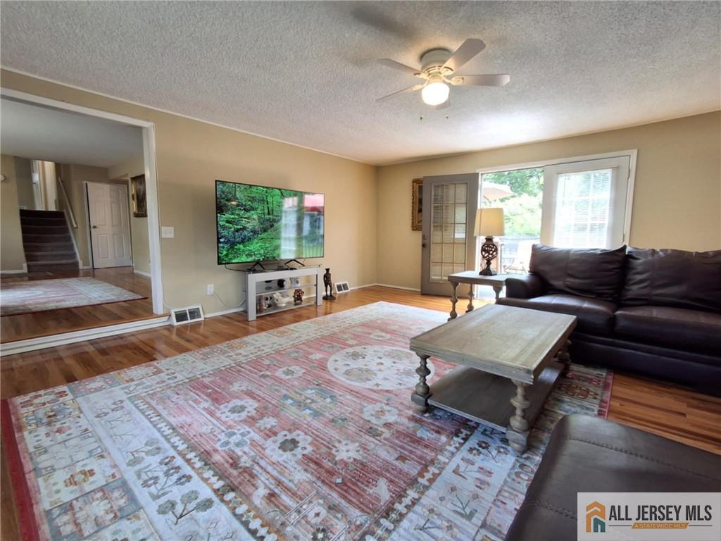 5 Beebe Avenue, Spotswood, New Jersey image 17