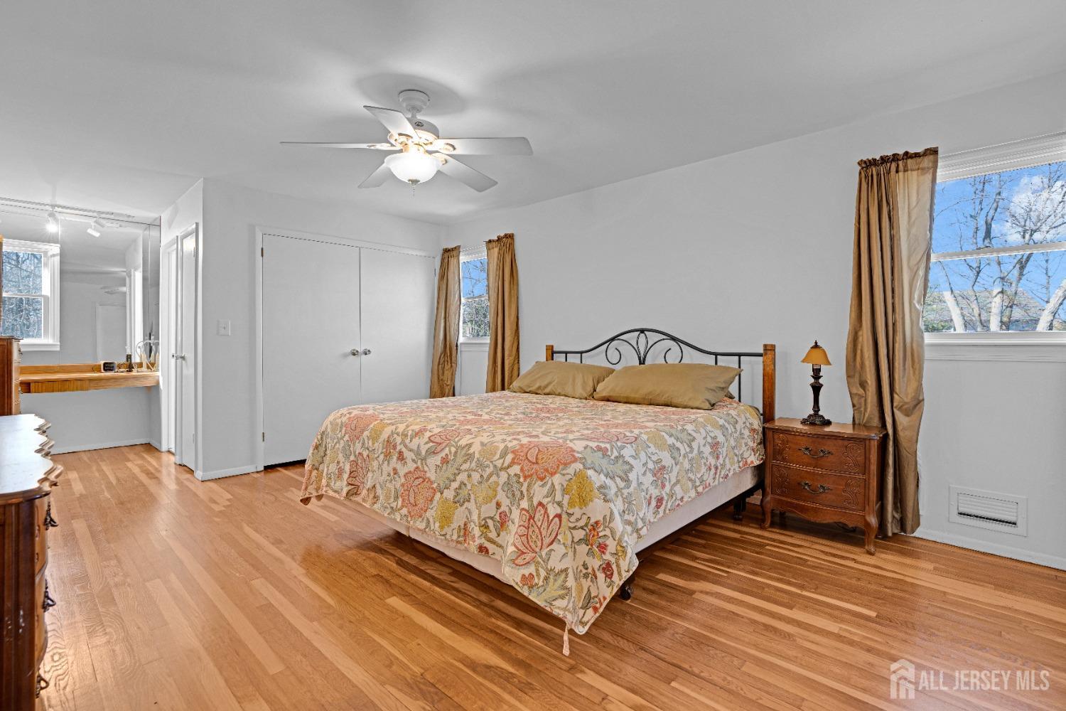 41 Dale Drive, Edison, New Jersey image 30