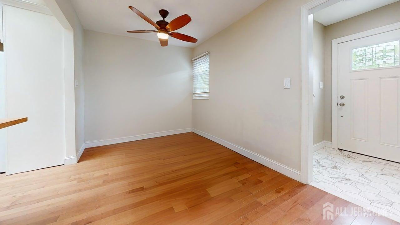 496 Calvert Road, North Brunswick, New Jersey image 32