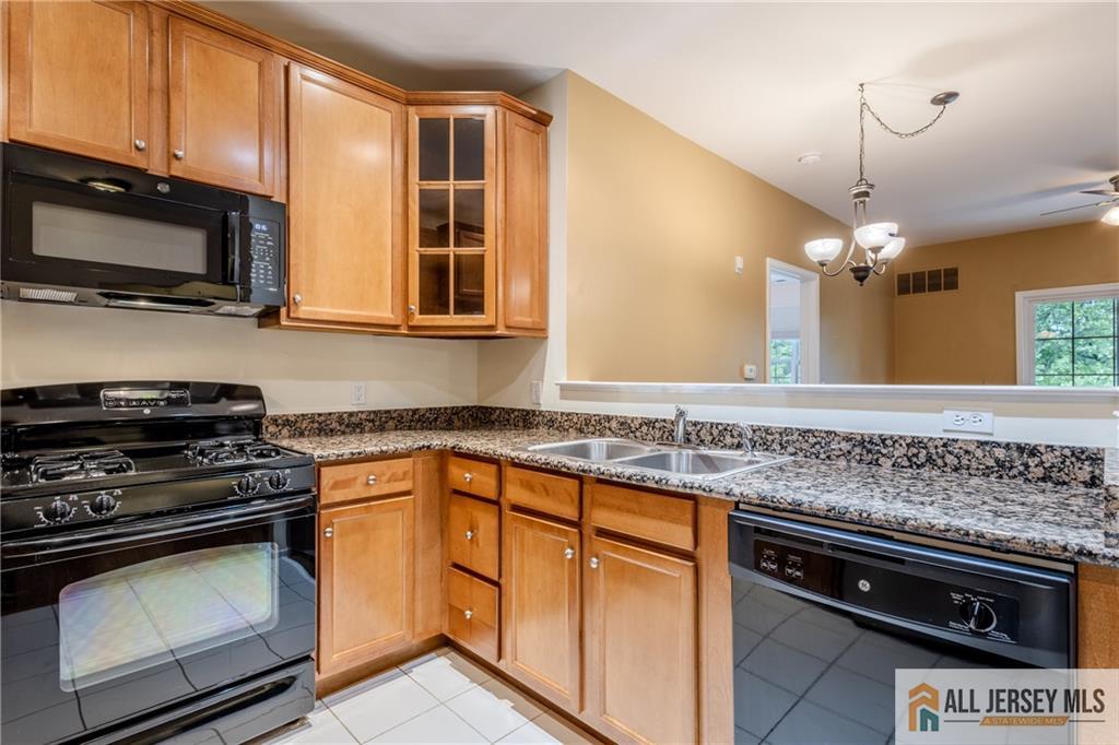 1410 Colts Circle, Lawrence, New Jersey image 12
