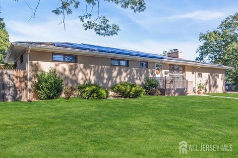 Homes For Sale - 531 Chestnut Street<br/> Middlesex, NJ 08846