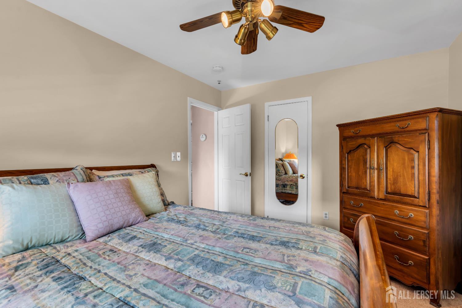 11 Diana Court, East Brunswick, New Jersey image 18