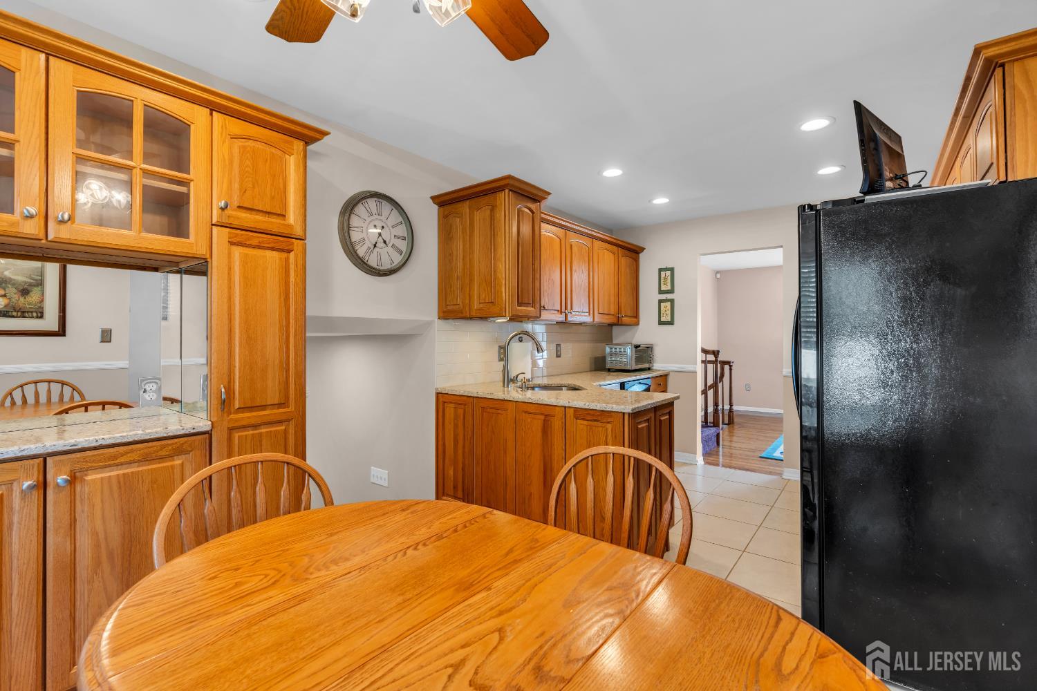 11 Diana Court, East Brunswick, New Jersey image 16