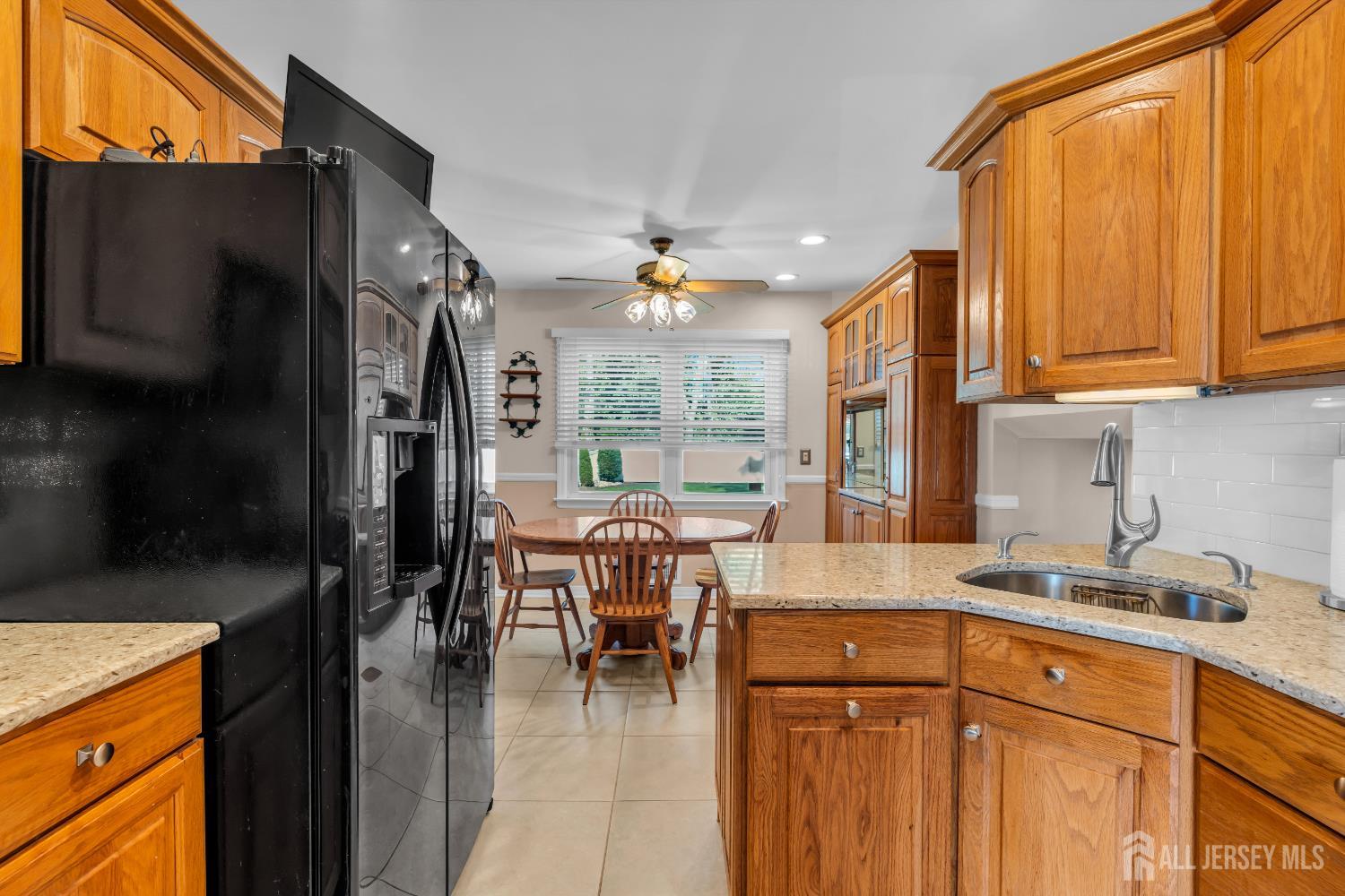 11 Diana Court, East Brunswick, New Jersey image 15