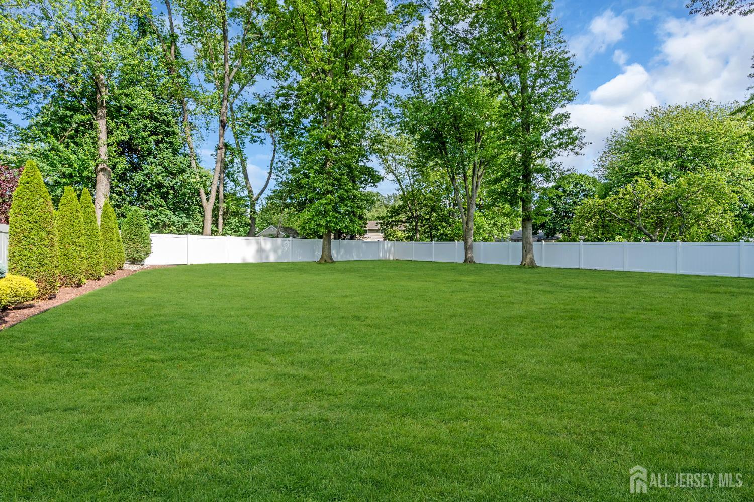 11 Diana Court, East Brunswick, New Jersey image 28