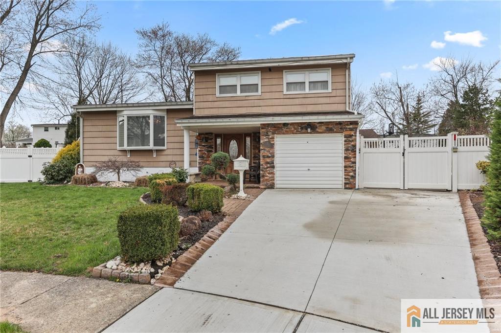 7 Piedmont Drive, Old Bridge, New Jersey image 1