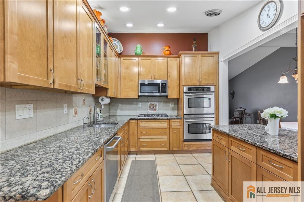 7 Piedmont Drive, Old Bridge, New Jersey image 12