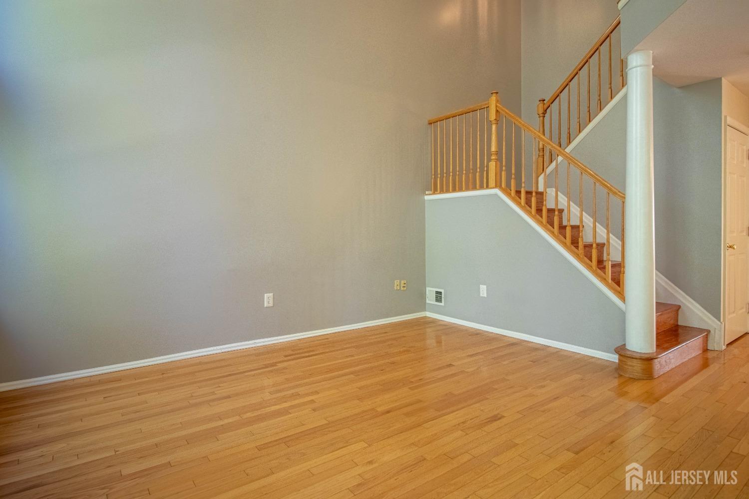 71 Pennsbury Way, East Brunswick, New Jersey image 6
