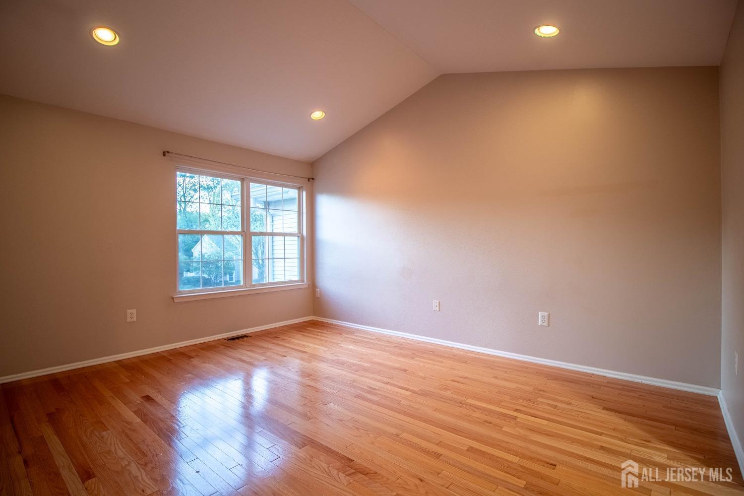 71 Pennsbury Way, East Brunswick, New Jersey image 14