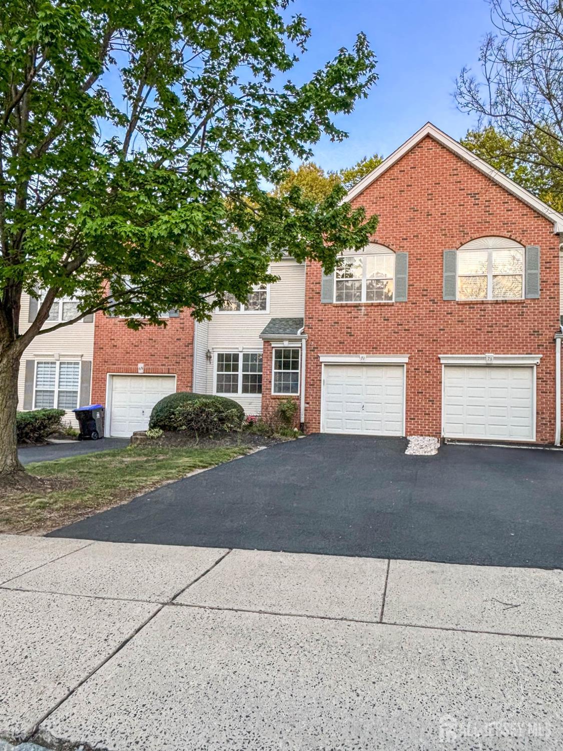 71 Pennsbury Way, East Brunswick, New Jersey image 1