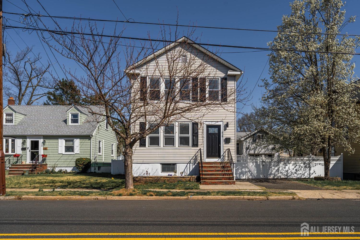 536 Spruce Avenue, Garwood, New Jersey image 1