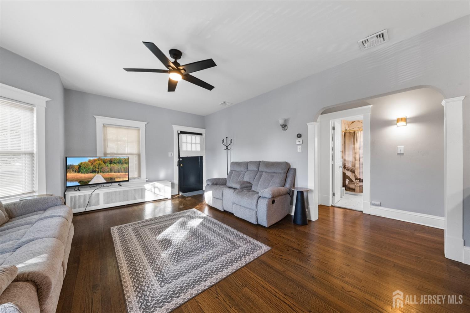 16 Seville Avenue, Highland Park, New Jersey image 3