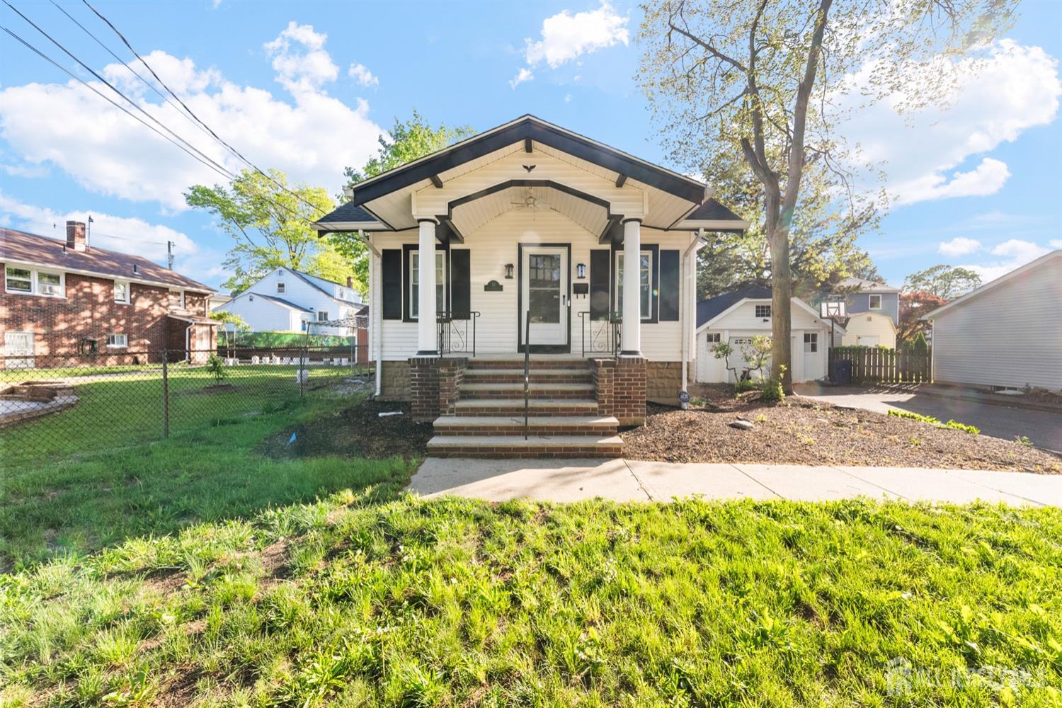 16 Seville Avenue, Highland Park, New Jersey image 1