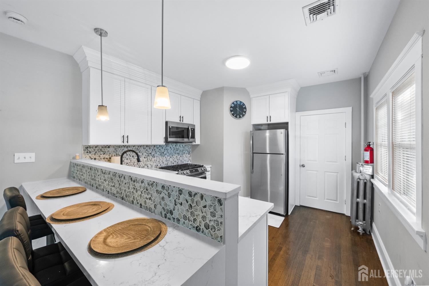 16 Seville Avenue, Highland Park, New Jersey image 6