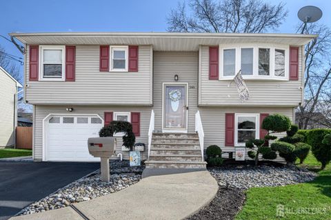 Homes For Sale - 245 Florence Avenue<br/> Middlesex County, Colonia, NJ 07067