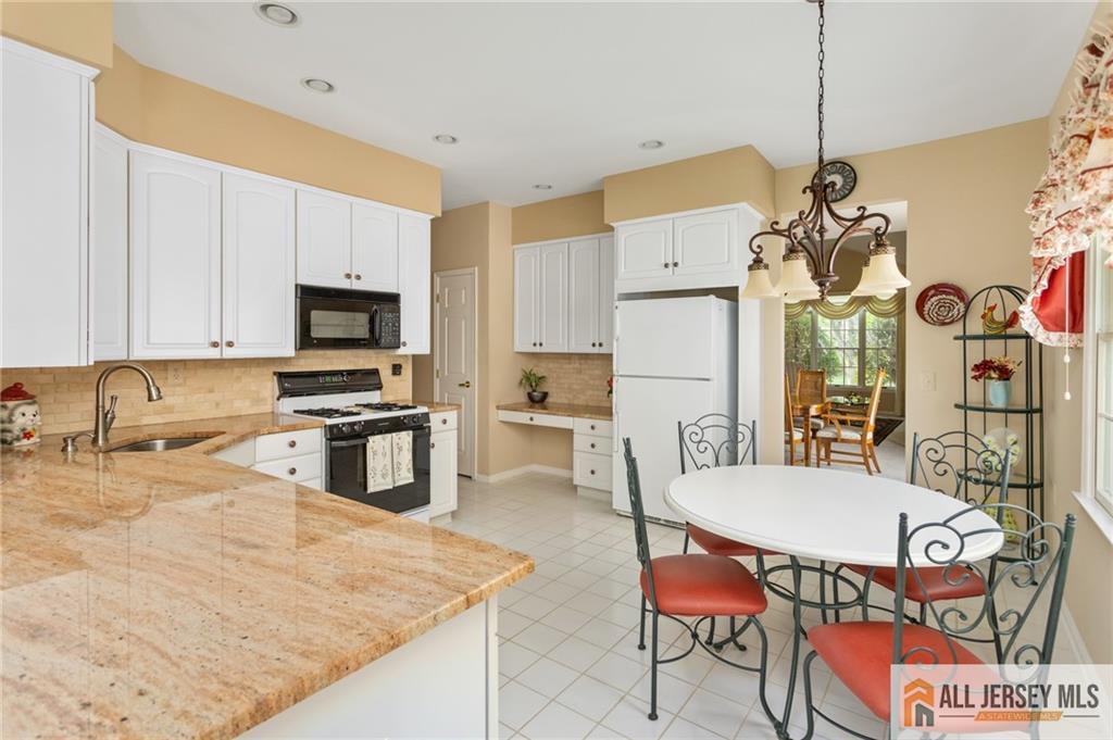 12 Wellfleet Street, Monroe Township, New Jersey image 10