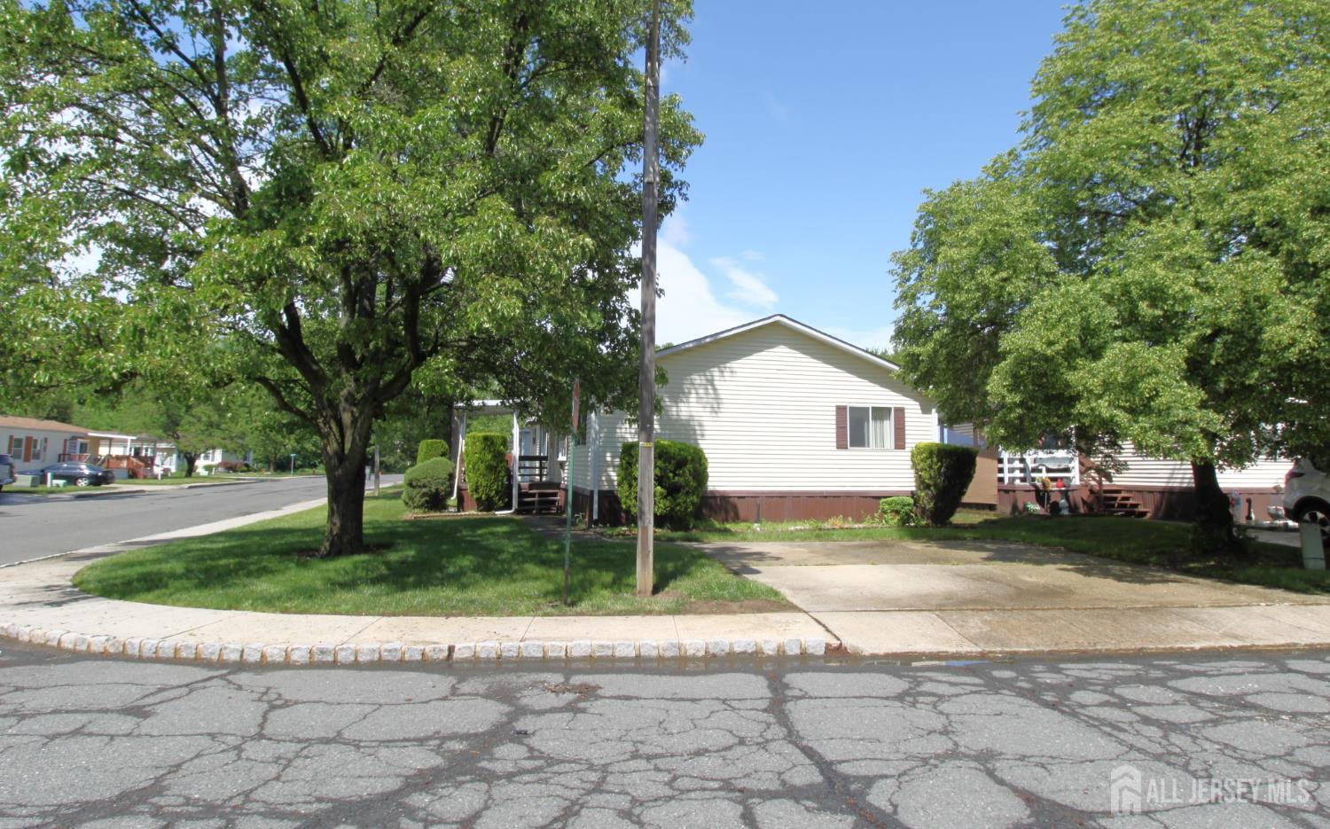 6 Emerson Road, North Brunswick, New Jersey image 23