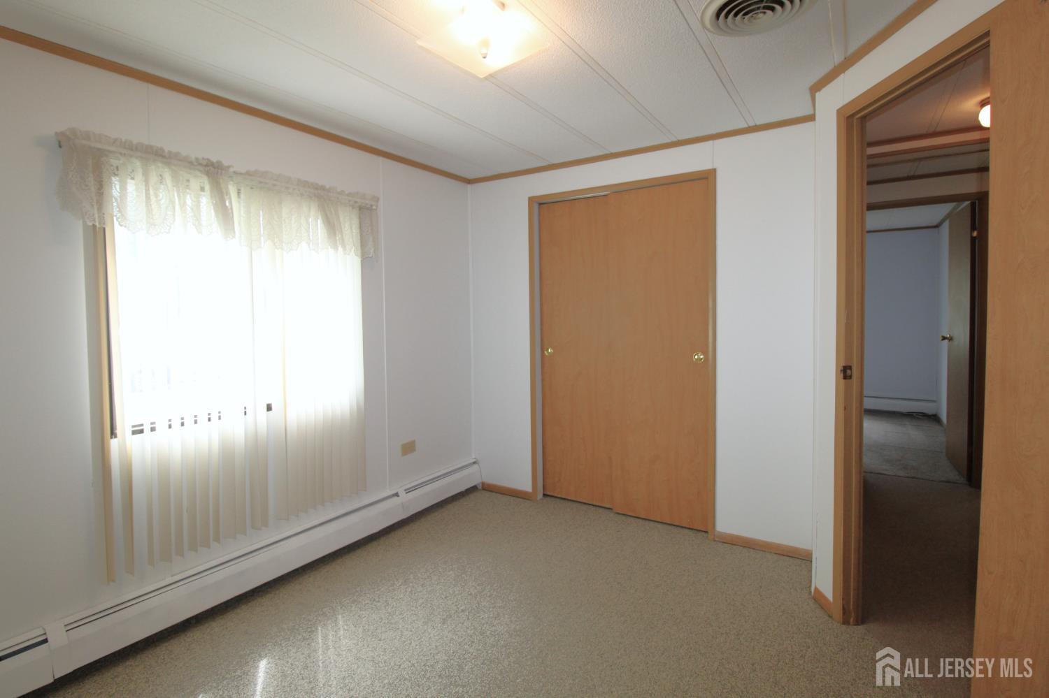 6 Emerson Road, North Brunswick, New Jersey image 19