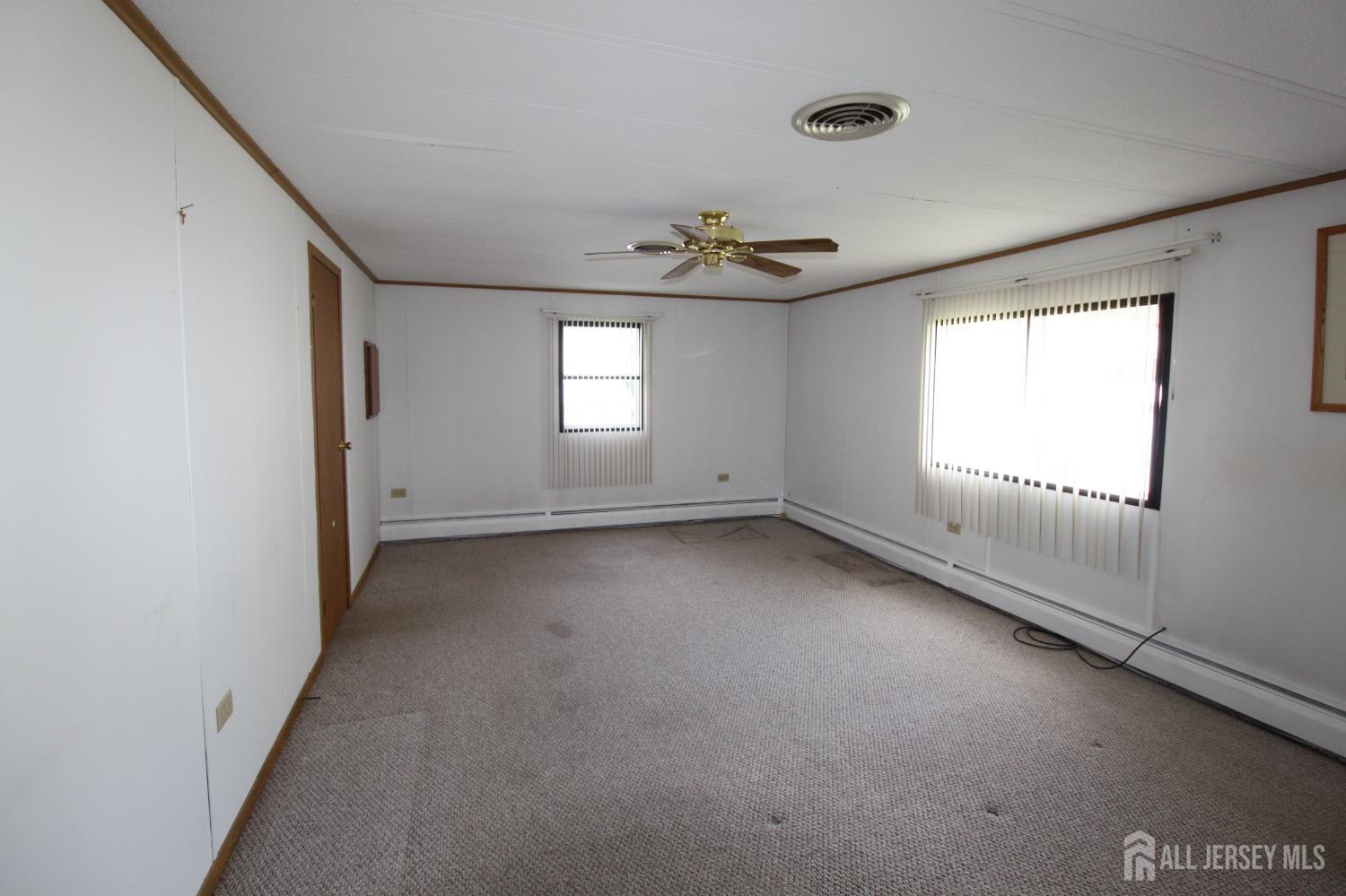 6 Emerson Road, North Brunswick, New Jersey image 9