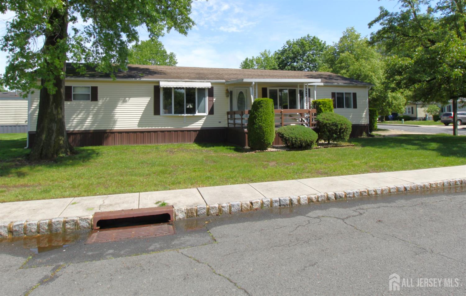 6 Emerson Road, North Brunswick, New Jersey image 2