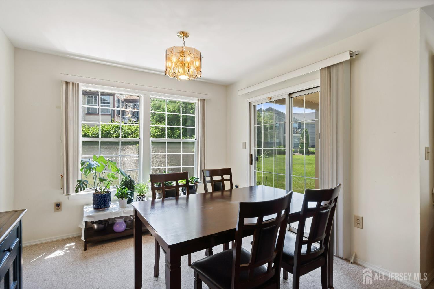138 Concordia Circle #B, Monroe Township, New Jersey image 4