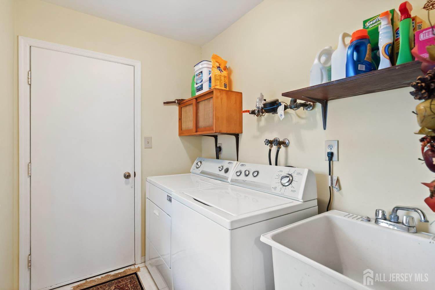 138 Concordia Circle #B, Monroe Township, New Jersey image 10