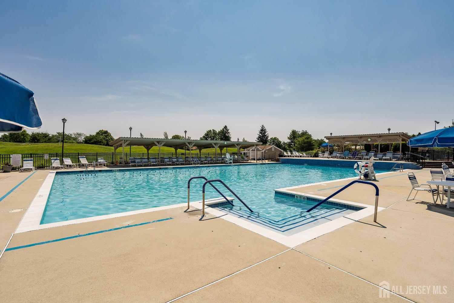 138 Concordia Circle #B, Monroe Township, New Jersey image 16