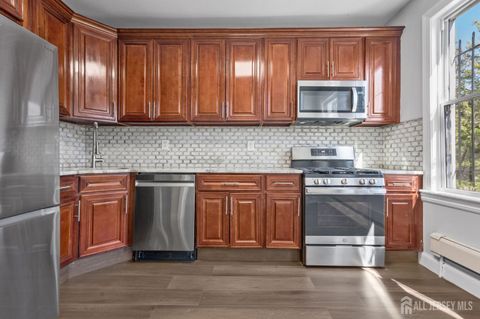 Apartment For Rent - 126 Wade Street #1<br/> Jersey City, NJ 07305