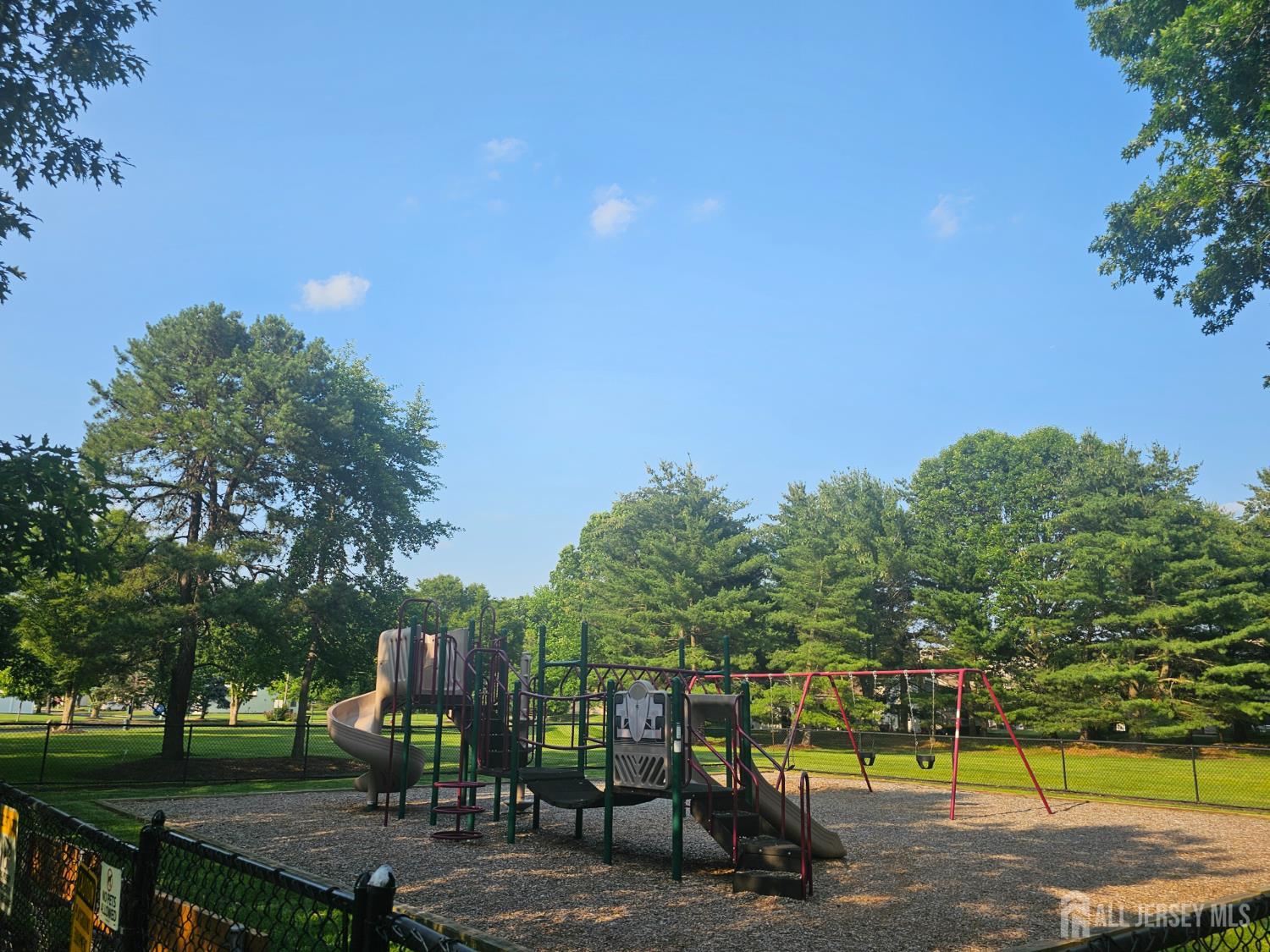 22 Victory Court, Old Bridge, New Jersey image 5