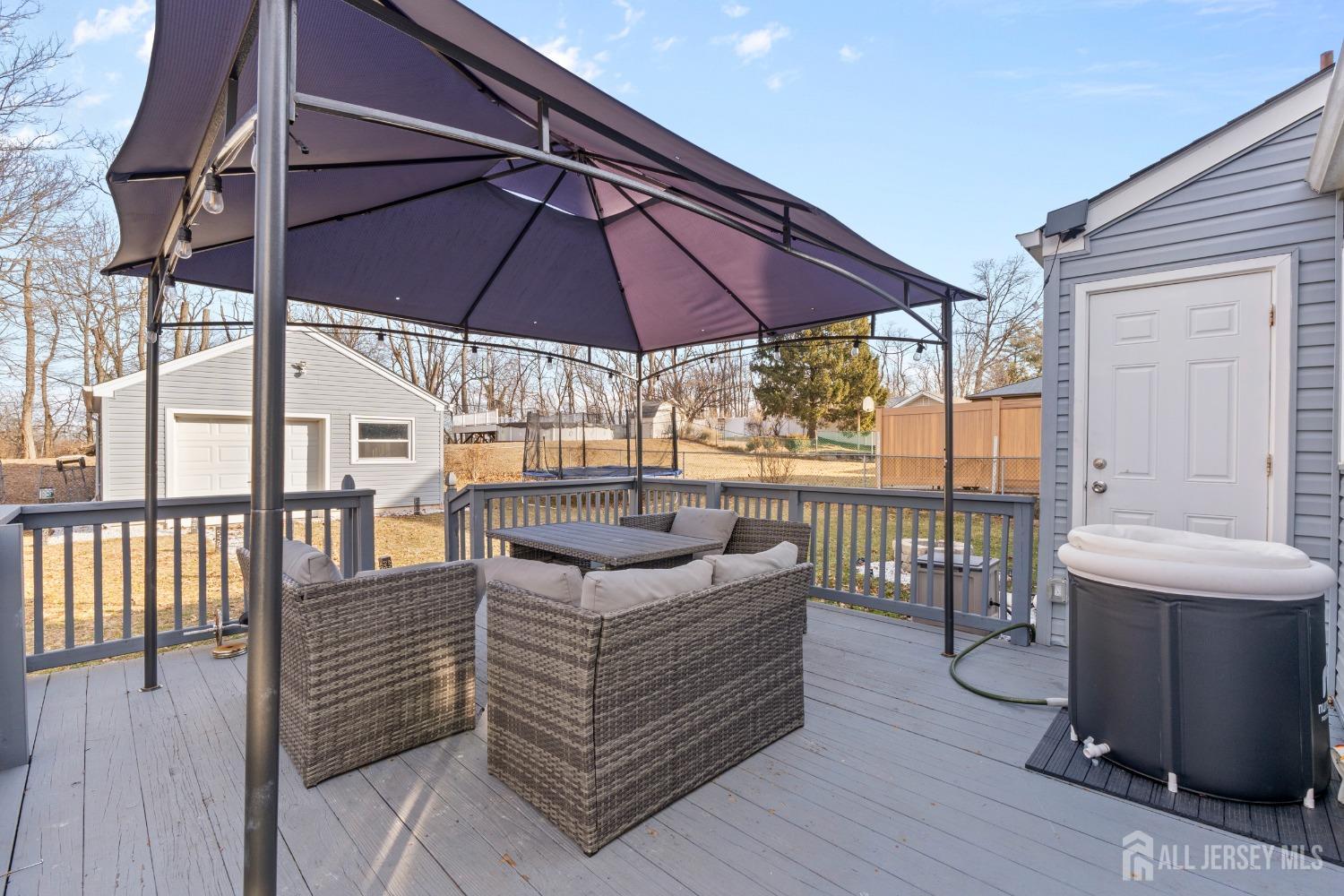 391 Prospect Avenue, Avenel, New Jersey image 17