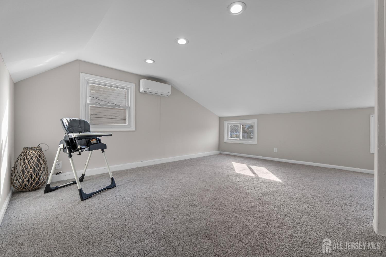 391 Prospect Avenue, Avenel, New Jersey image 15