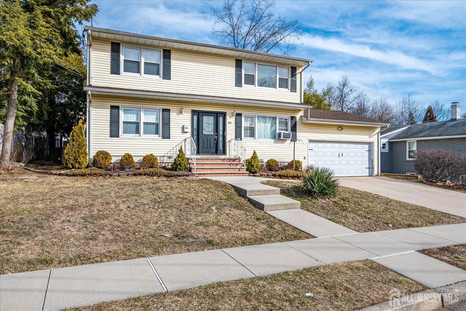 Edison, New Jersey 08837, United States, 3 Bedrooms Bedrooms, ,1 BathroomBathrooms,Residential,Active,8932