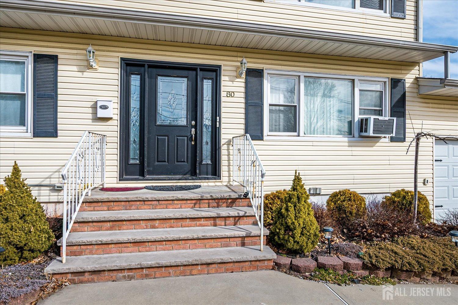 Edison, New Jersey 08837, United States, 3 Bedrooms Bedrooms, ,1 BathroomBathrooms,Residential,Active,8932