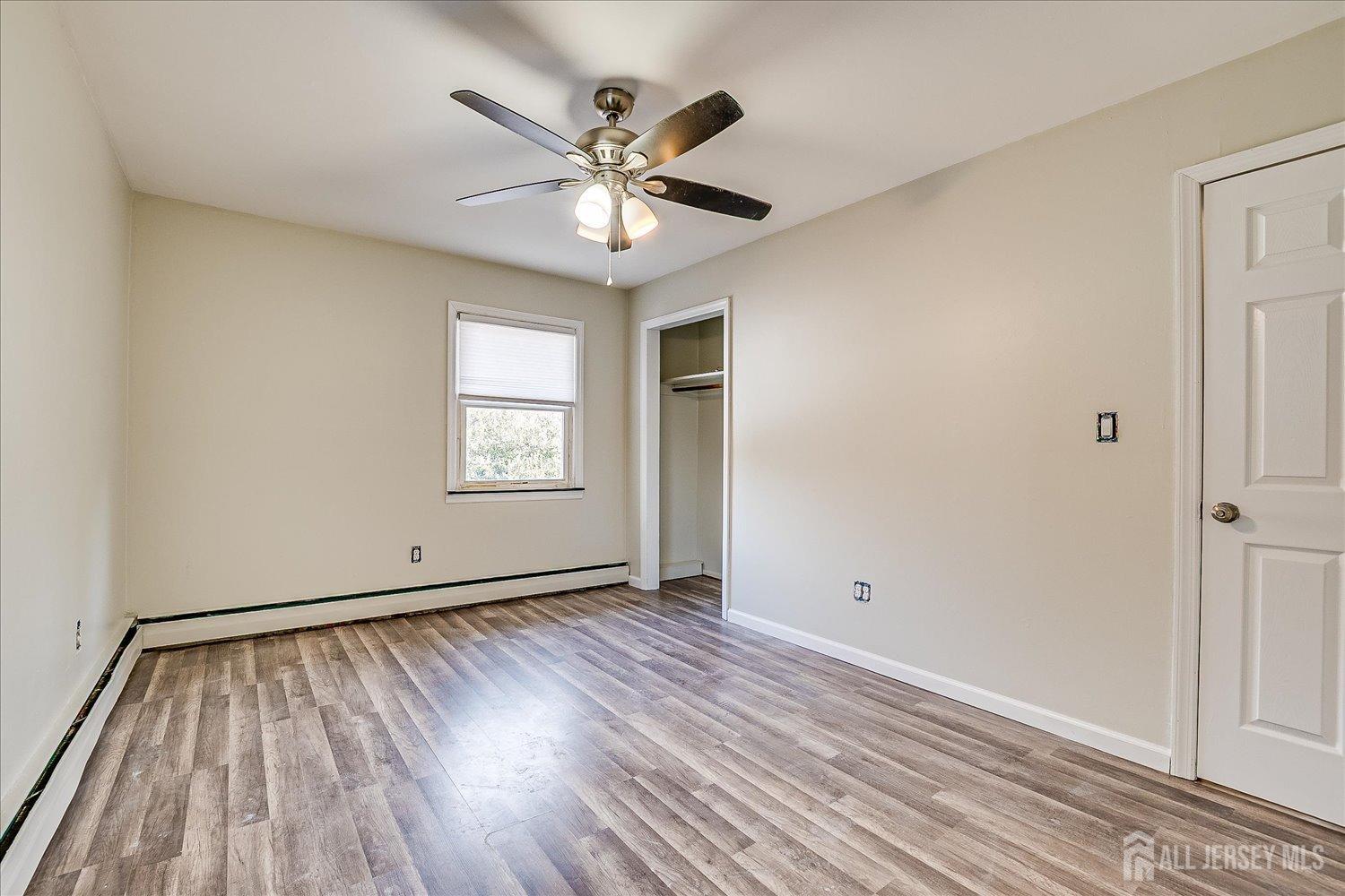 Edison, New Jersey 08837, United States, 3 Bedrooms Bedrooms, ,1 BathroomBathrooms,Residential,Active,8932