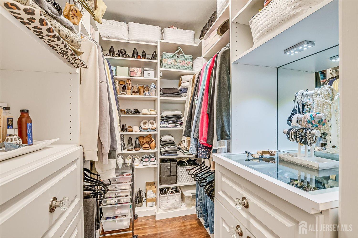 5204 Stonehedge Road, Edison, New Jersey image 32