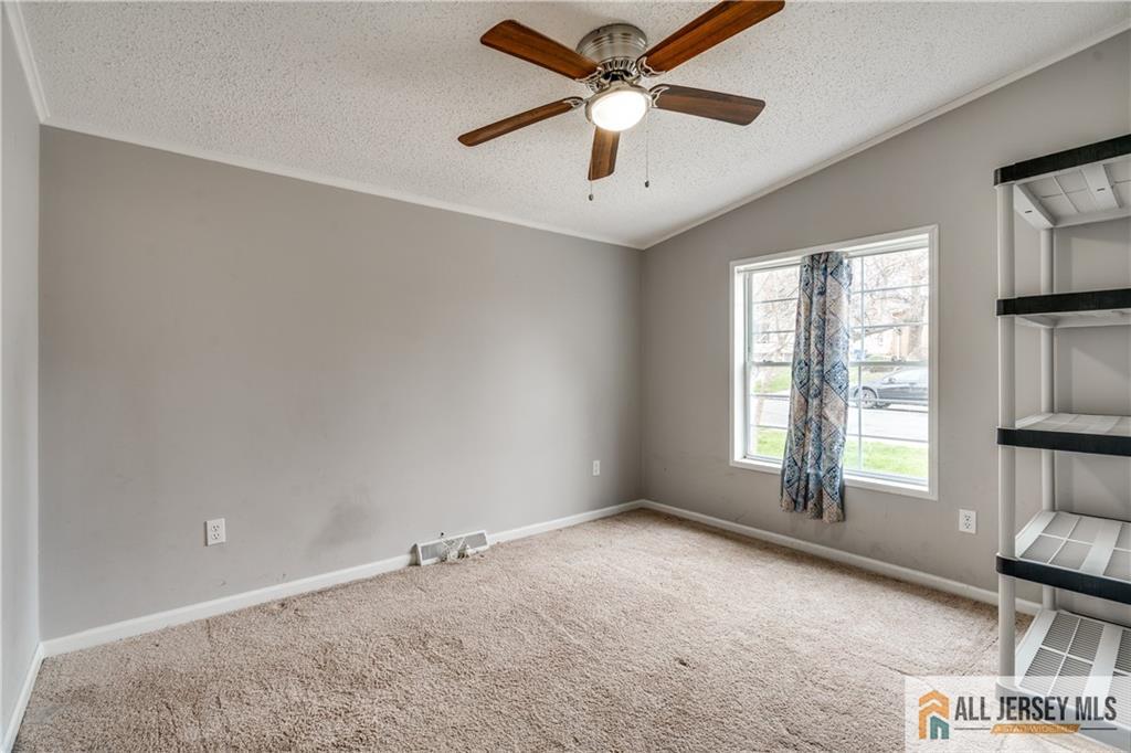 14 Dickens Road, North Brunswick, New Jersey image 14