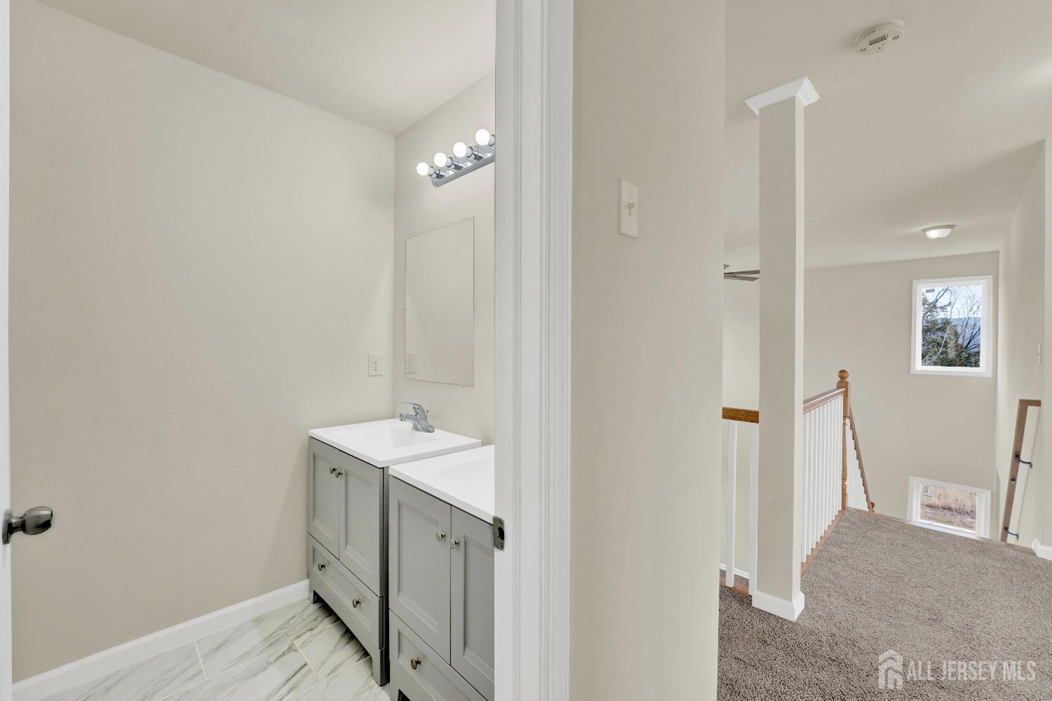 11 Davon Lane, Hamburg, New Jersey image 28