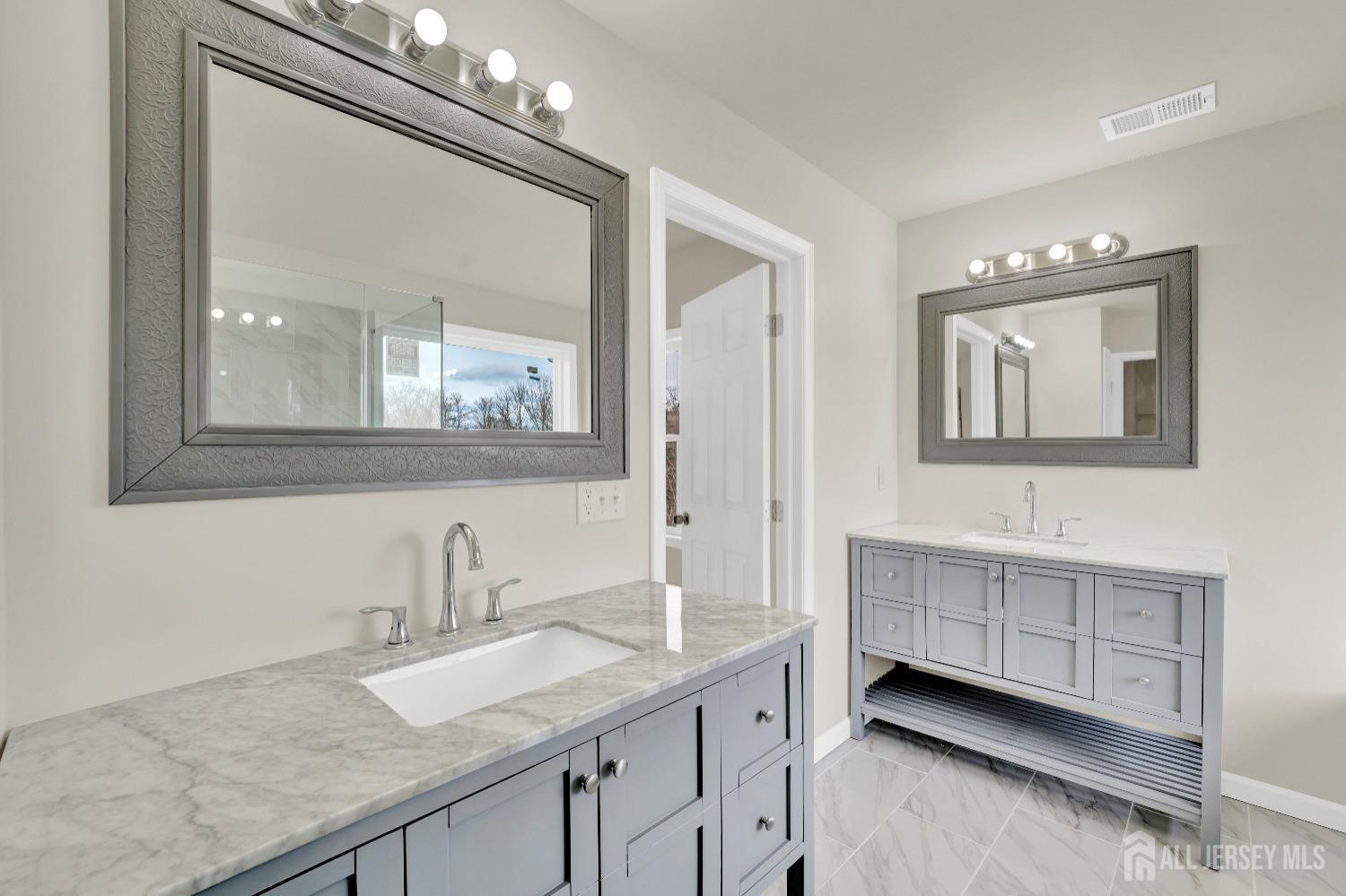 11 Davon Lane, Hamburg, New Jersey image 38